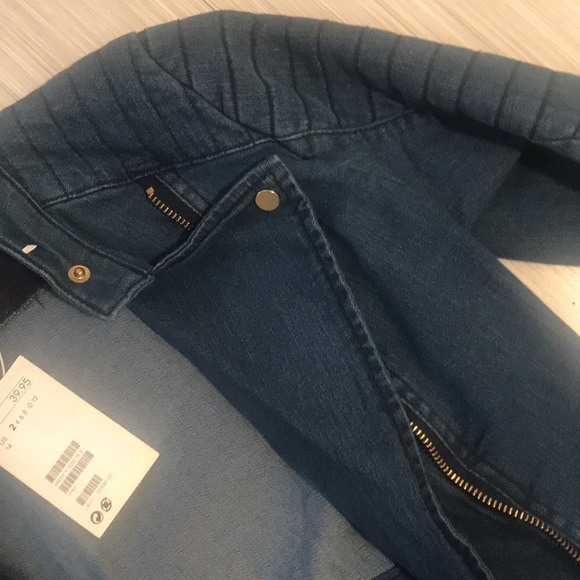 Jean jacket - Picture 3 of 6